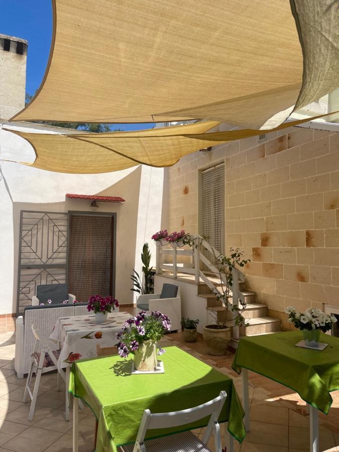 Antico Casale Il Sambuco Acomodação com café da manhã Manduria Exterior foto